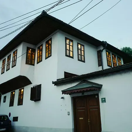 Historic House Βίλα Σαράγεβο